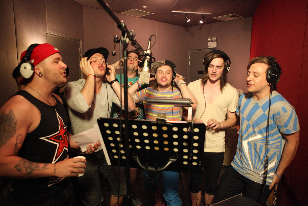 Canada's These Kids Wear Crowns in a Singapore's Ocean Butterflies Studio record their part of Coldplay's "Fix You" to benefit t