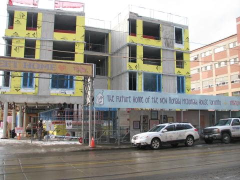 New Ronald McDonald house under construction, Toronto 